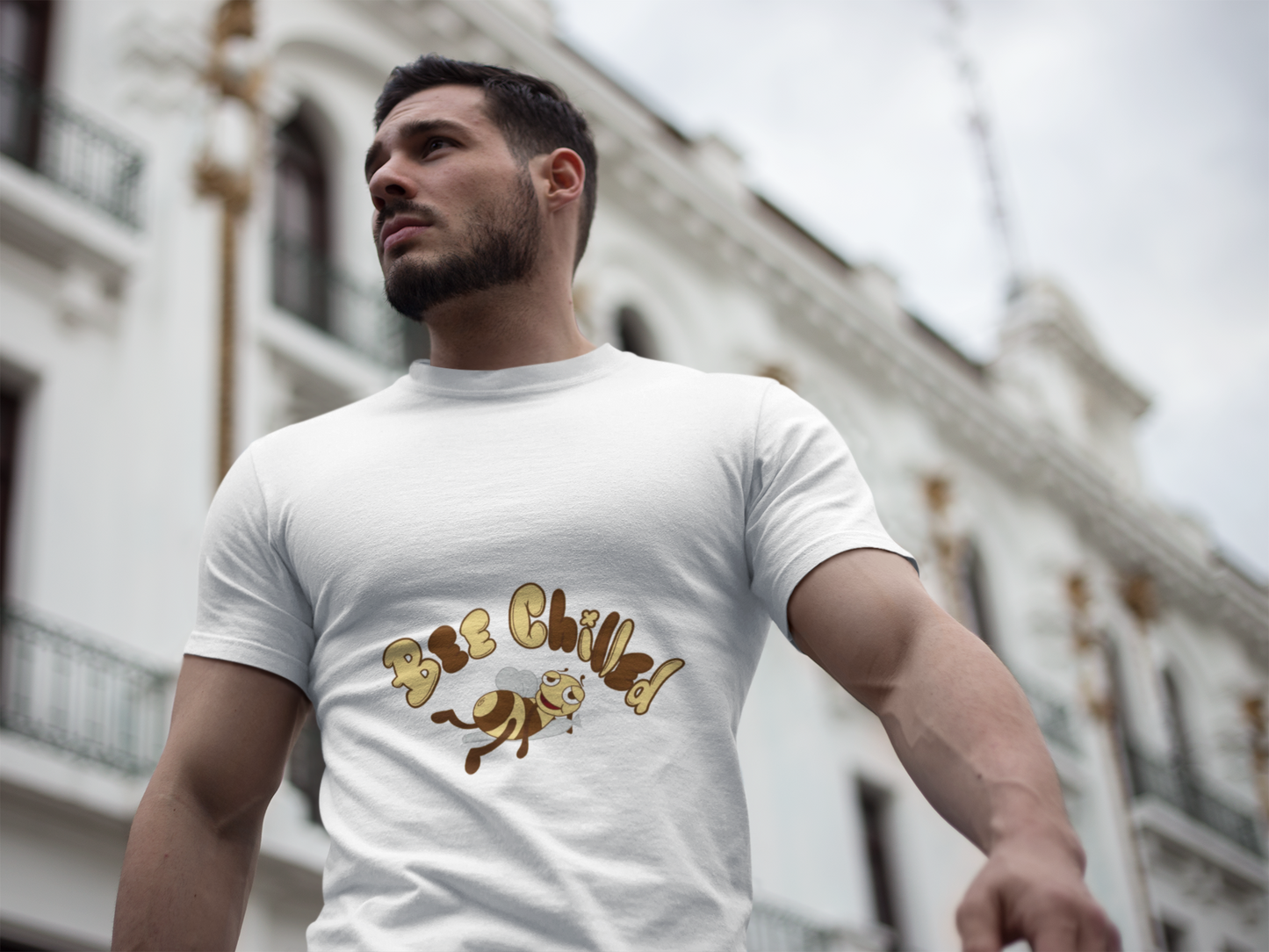 Bee Chill T-Shirt – Cute Retro Bee Graphic "Bee Chill" Relaxed Tee